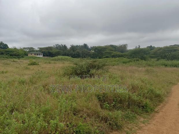 8.5 Acres Karen