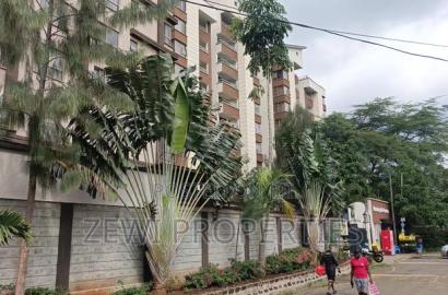 3bdrm Apartment in Safari Park, Roysambu for sale