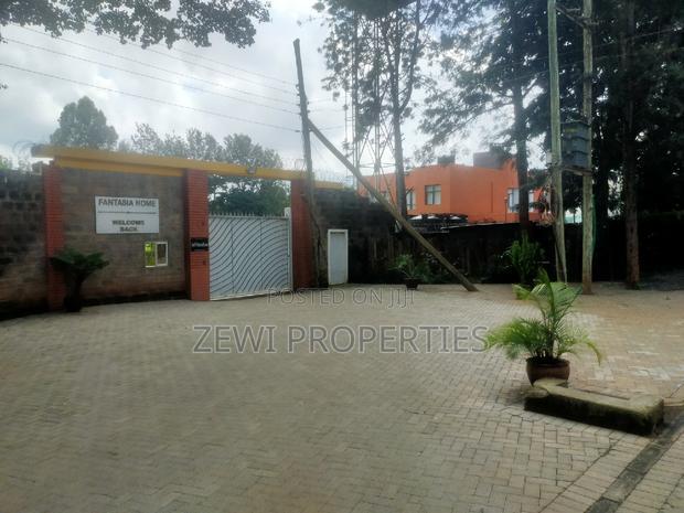 1 Acre Karen