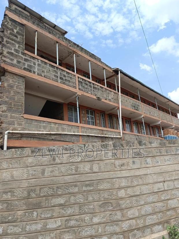 1/8 Acre Commercial Embulbul