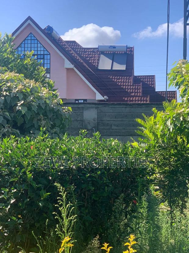 6bdrm Mansion in Cianda, Ndumberi for sale