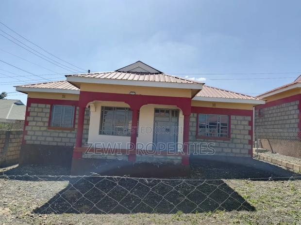 3bdrm Bungalow in Kiserian for sale