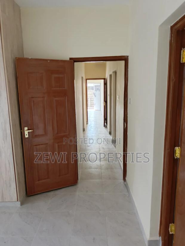 3bdrm Bungalow in Matasia, Merisho for sale