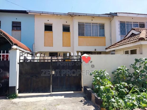 3bdrm Maisonette in Avenue Park Phase 1 for sale