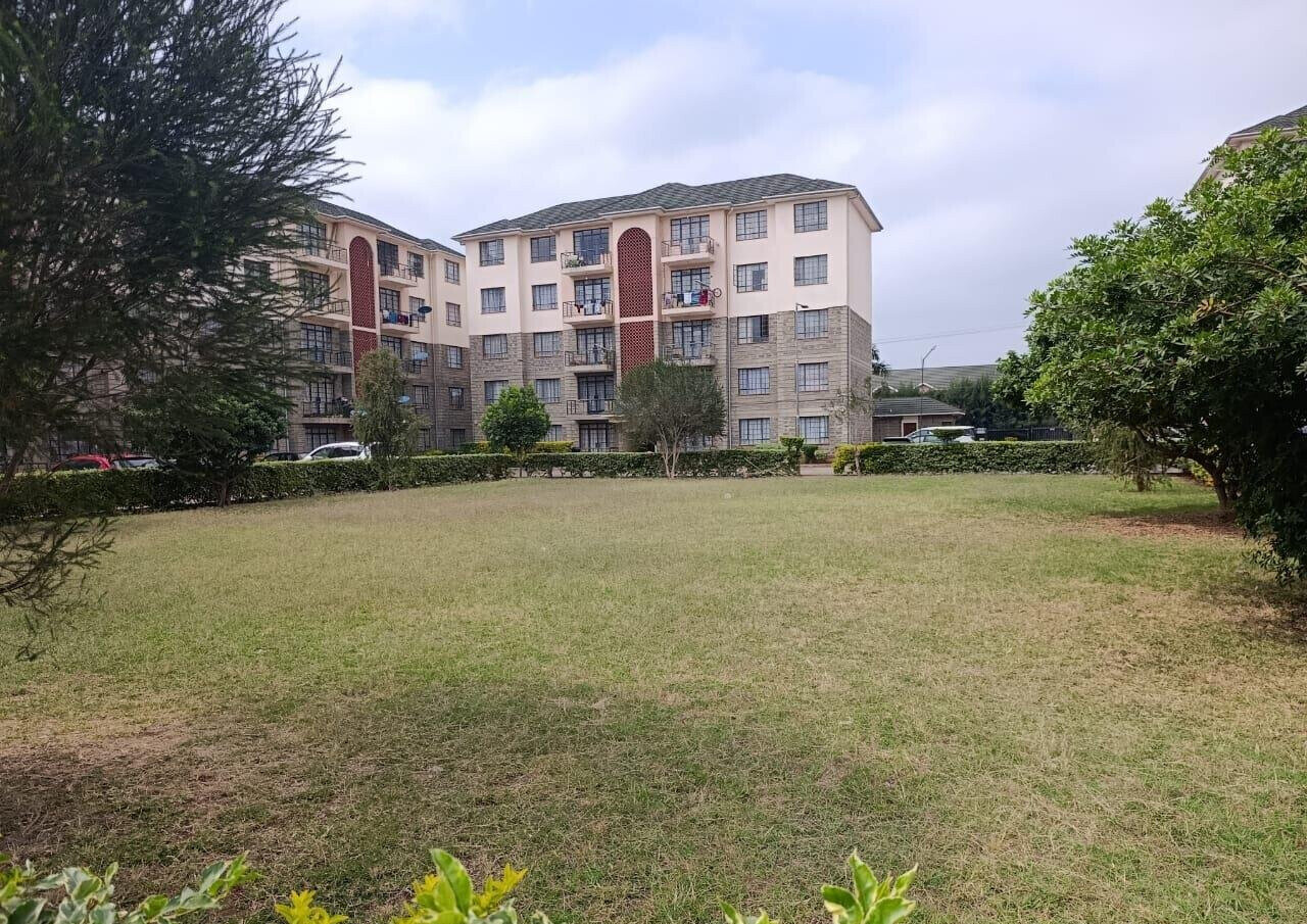 2BR with Granite Kitchen & Greenspan Mall Access - Donholm