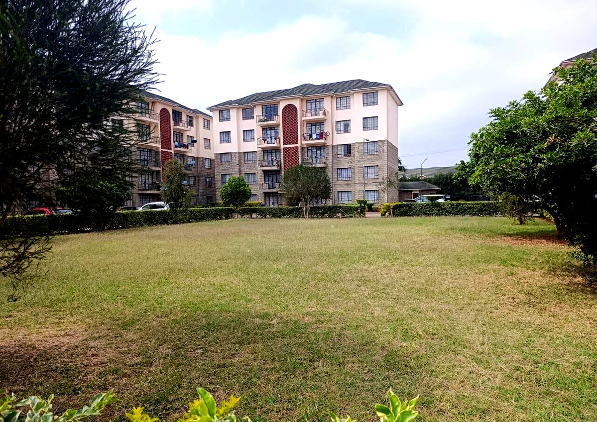 2BR with Granite Kitchen & Greenspan Mall Access - Donholm