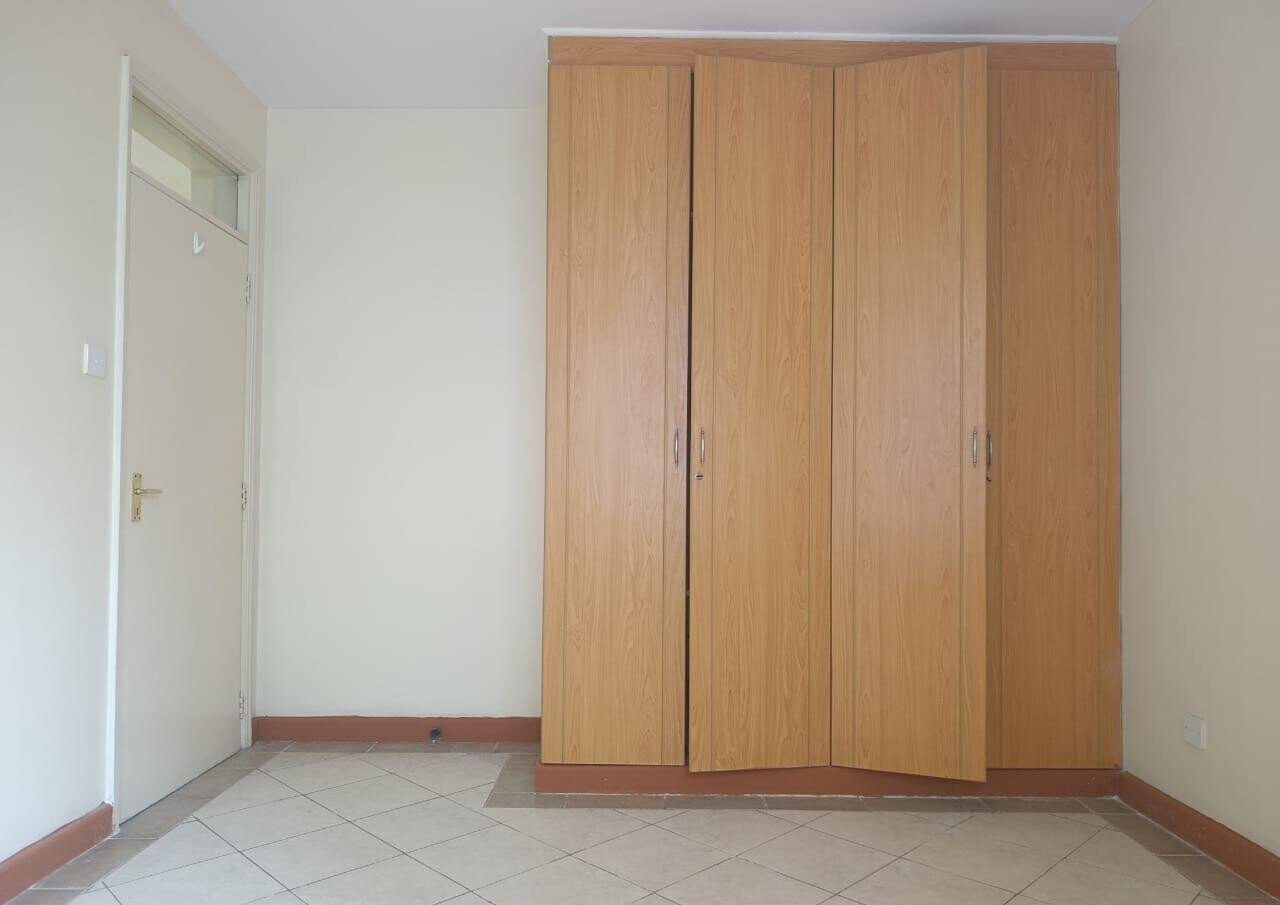 2BR with Granite Kitchen & Greenspan Mall Access - Donholm