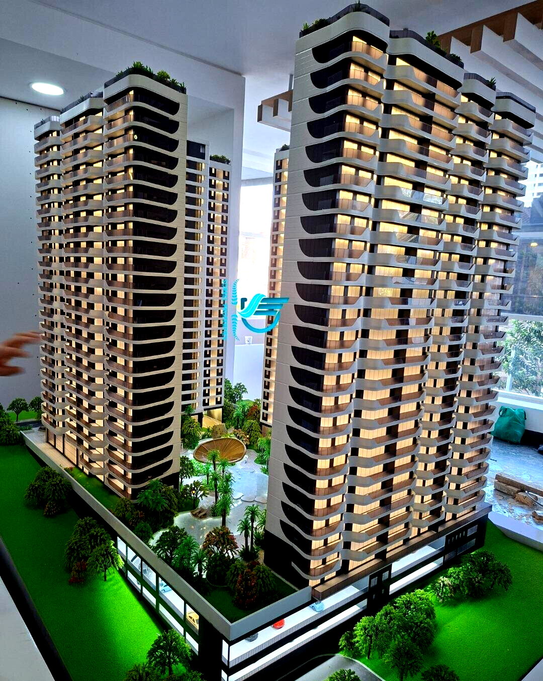 3BR + DSQ in Iconic Tower with Karura Forest Views - Westlands
