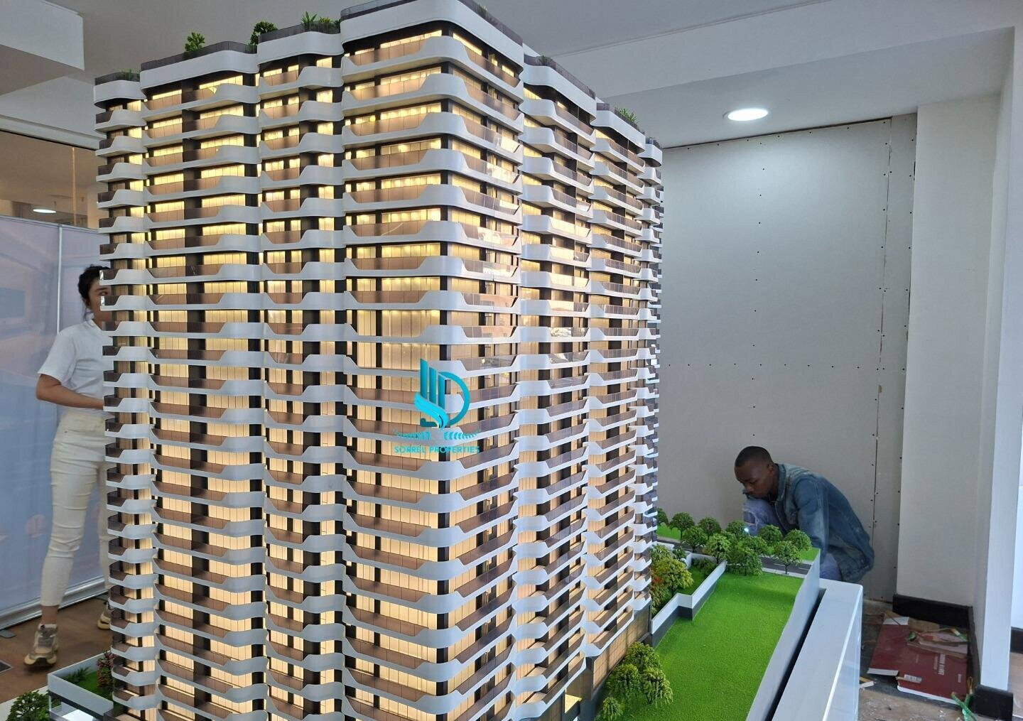 3BR + DSQ in Iconic Tower with Karura Forest Views - Westlands