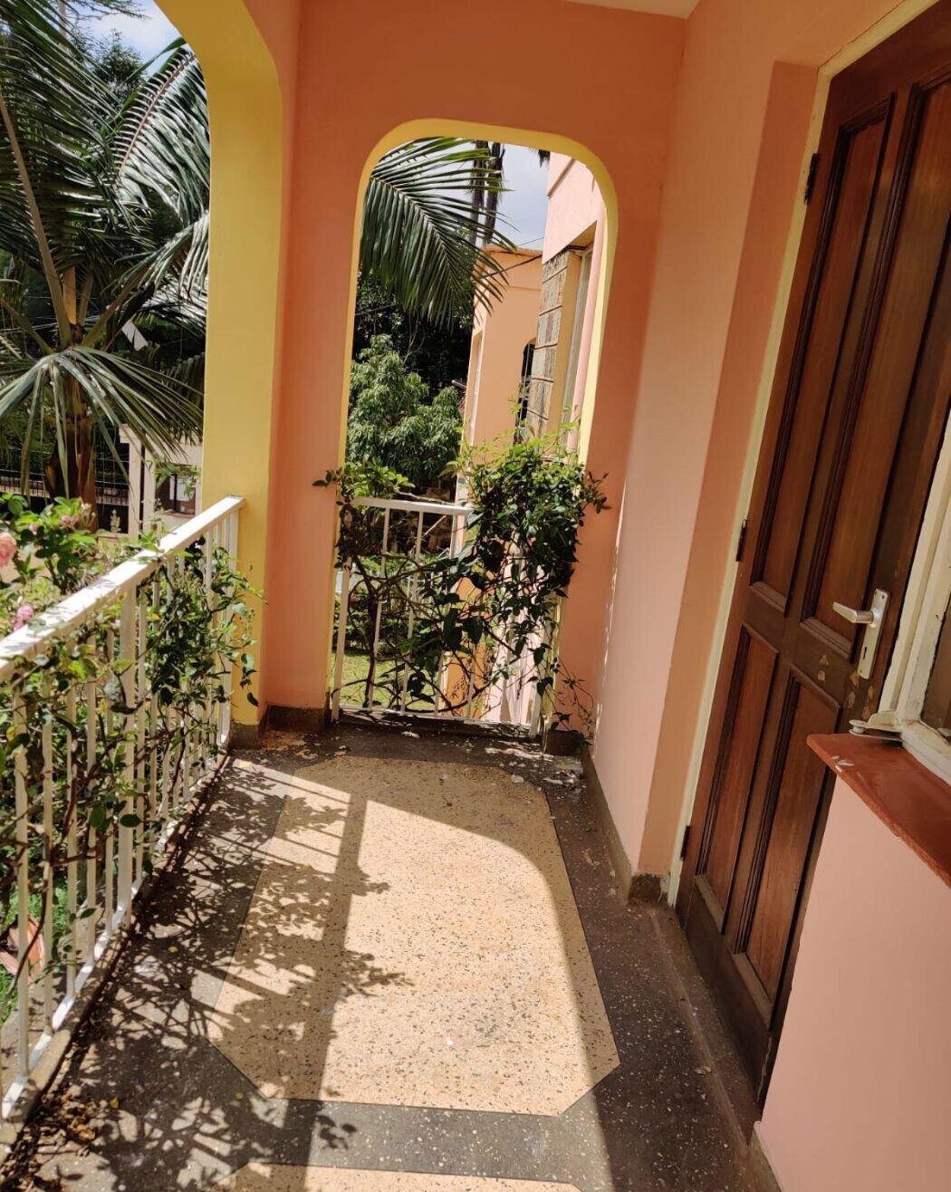 Fixer-Upper 4BR Maisonette with Own Title - Westlands