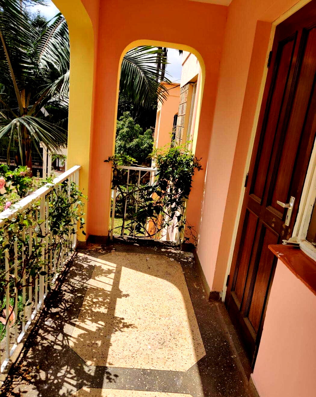 Fixer-Upper 4BR Maisonette with Own Title - Westlands