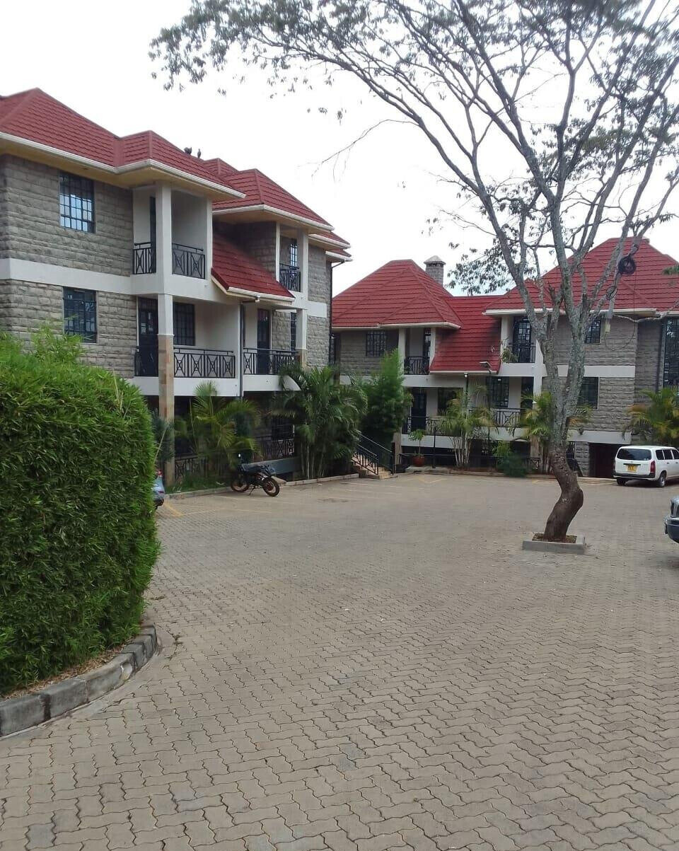 4-Bed All-Ensuite Villa with DSQ in Gated Community - Rongai