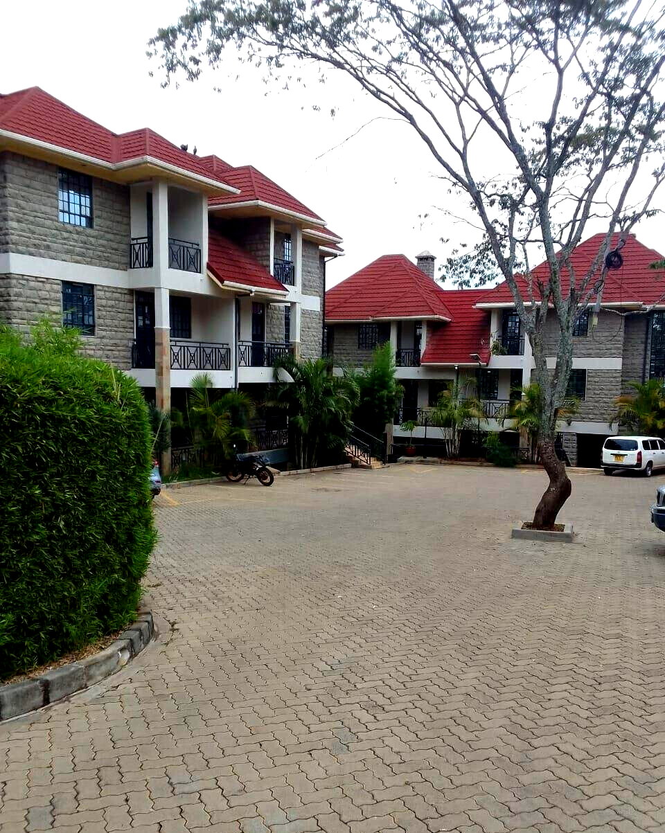 4-Bed All-Ensuite Villa with DSQ in Gated Community - Rongai