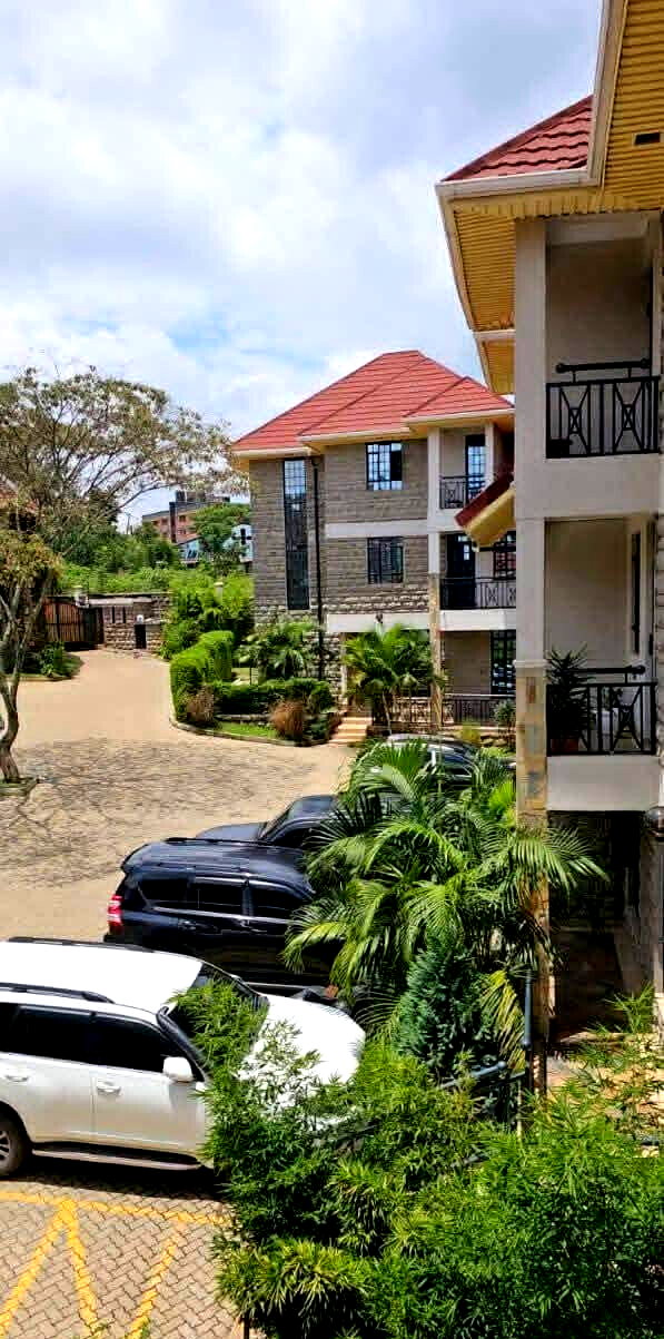 4-Bed All-Ensuite Villa with DSQ in Gated Community - Rongai