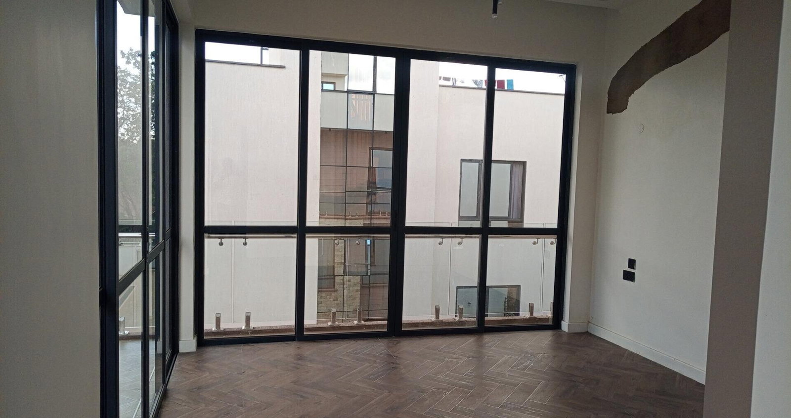 4-Ensuite Townhouse with 2 Kitchens in Gated 10-Unit Scheme - Lavington