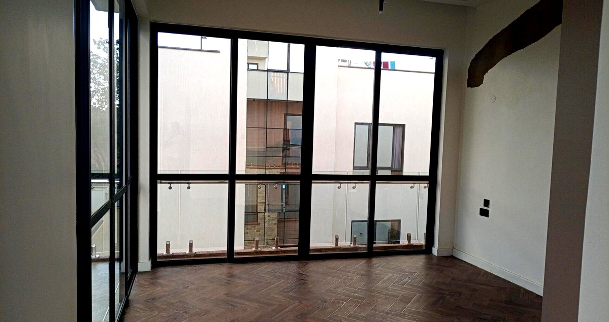 4-Ensuite Townhouse with 2 Kitchens in Gated 10-Unit Scheme - Lavington