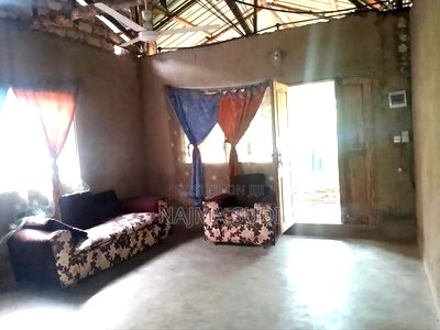 House for Sale in Kombani - Image 6