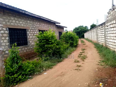 House for Sale in Kombani - Image 1