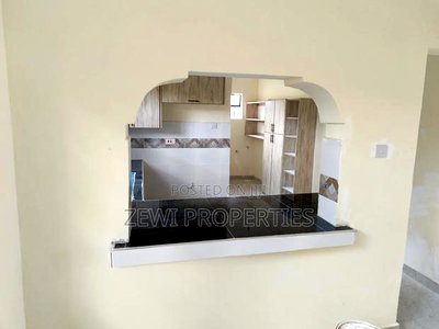 3bdrm Bungalow in Matasia for sale - Image 11