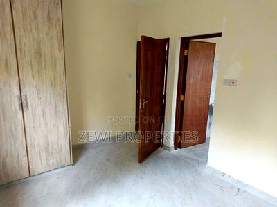 3bdrm Bungalow in Matasia for sale - Image 7