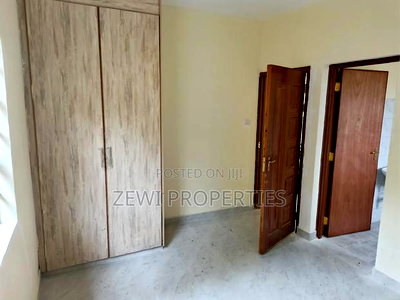 3bdrm Bungalow in Matasia for sale - Image 6