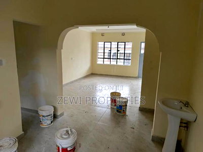 3bdrm Bungalow in Matasia for sale - Image 10