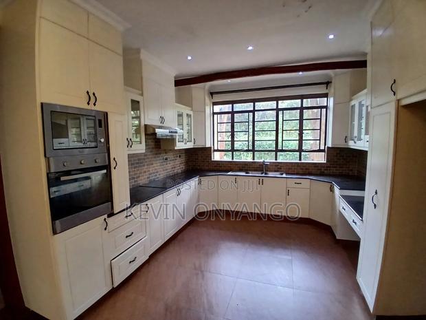 4bdrm Villa in Karen for rent