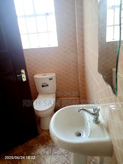 2bdrm House in Olivin Kiamunyi, Nakuru Town West for rent - Image 5