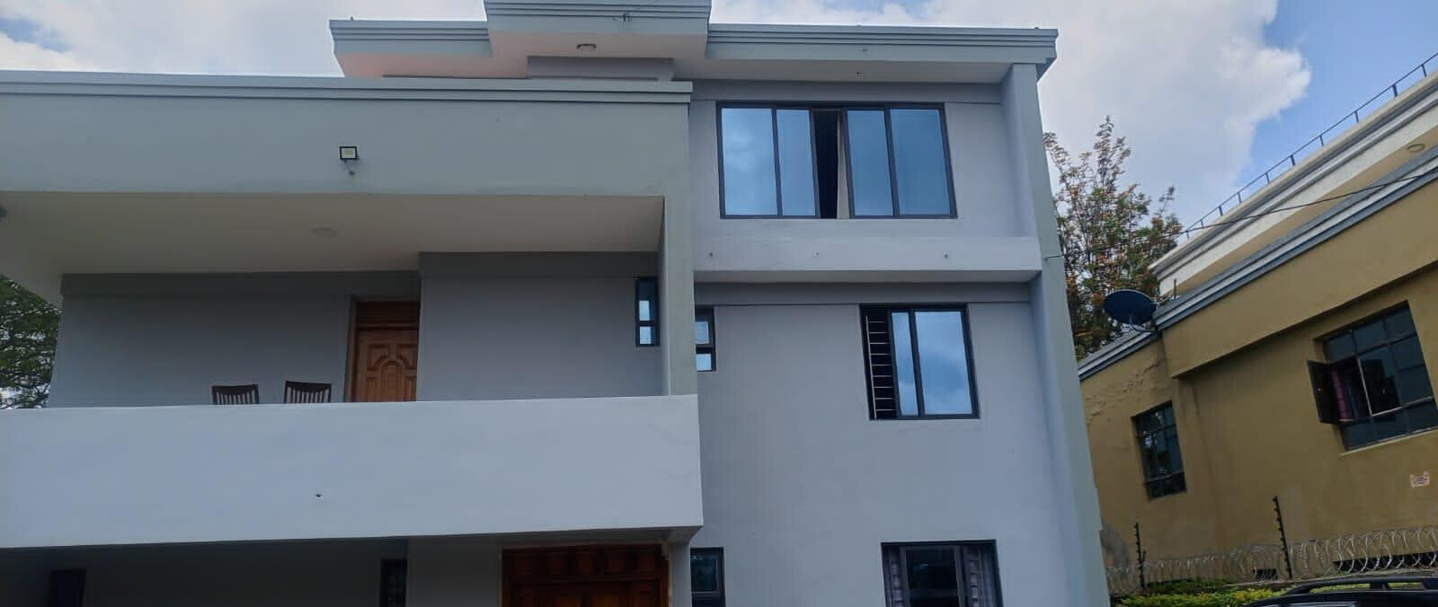 5-Ensuite Maisonette on 1/8 Acre – Kerarapon Drive, Karen