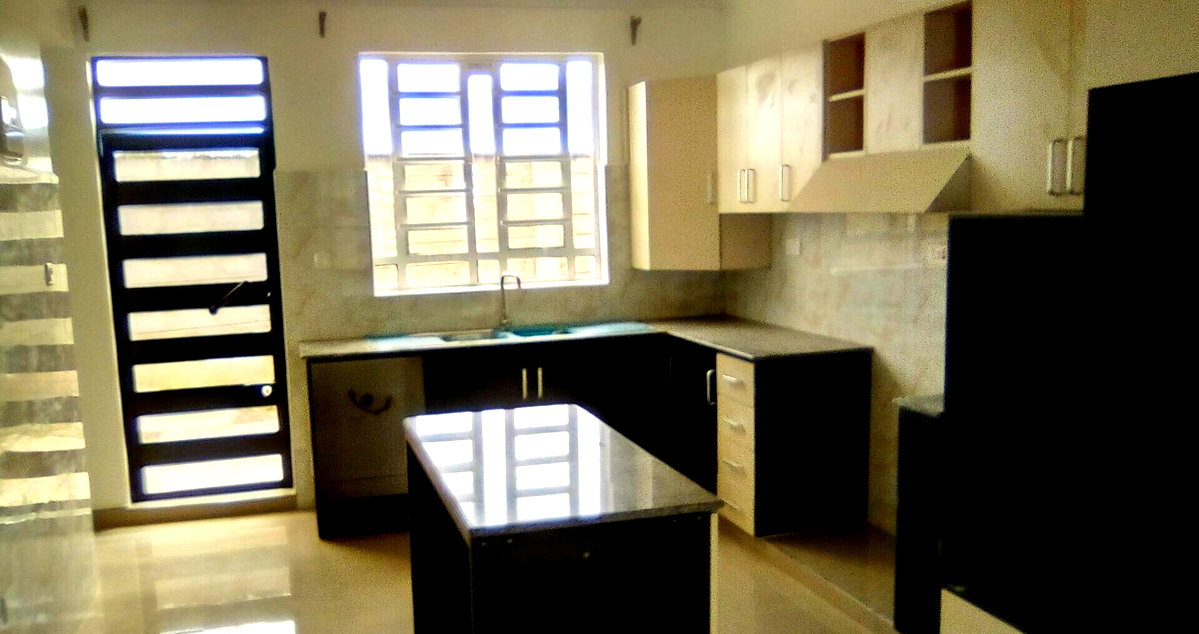 3BR All-Ensuite Townhouse with Stone Wall & Borehole - Kitengela