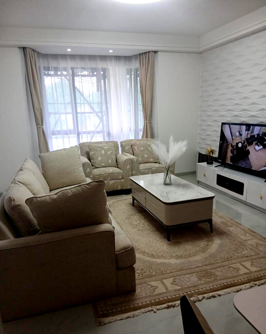 2BR with Heated Pool & Rooftop Terrace - Kilimani