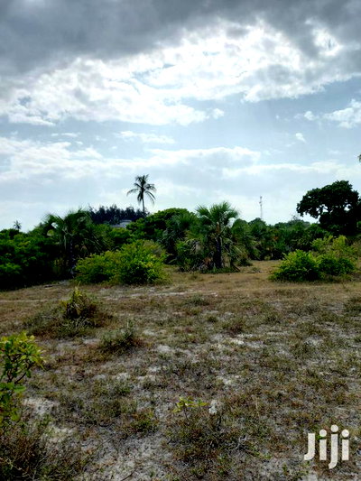 For Sale 10 Acres Beach Kikambala - Image 1
