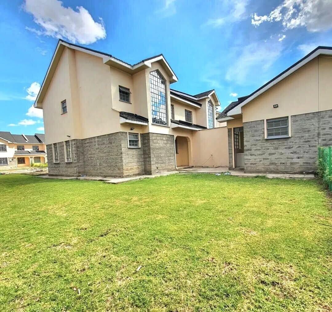 3BR Townhouse on 50x100 Plot with Solar Heating - Kitengela