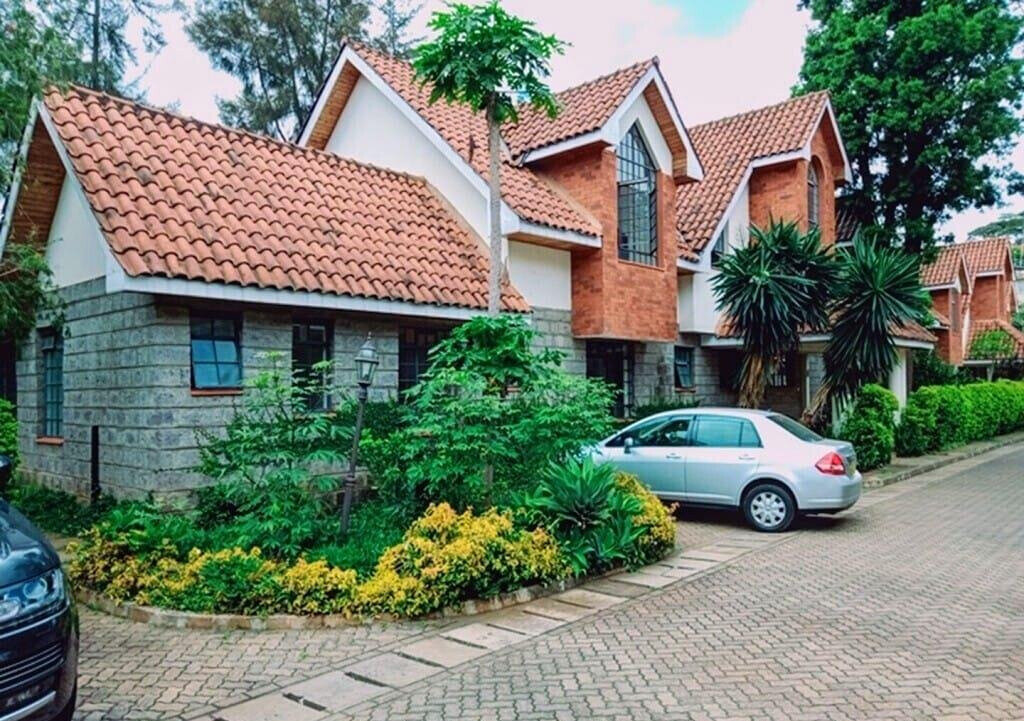 4-Ensuite Villa with Media Room & DSQ - Chalbi Drive, Lavington