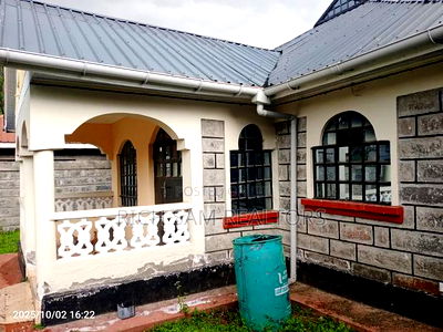 3bdrm Bungalow in Kiamunyi, Menengai West for sale - Image 4