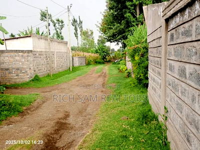 3bdrm Bungalow in Kiamunyi, Menengai West for sale - Image 2