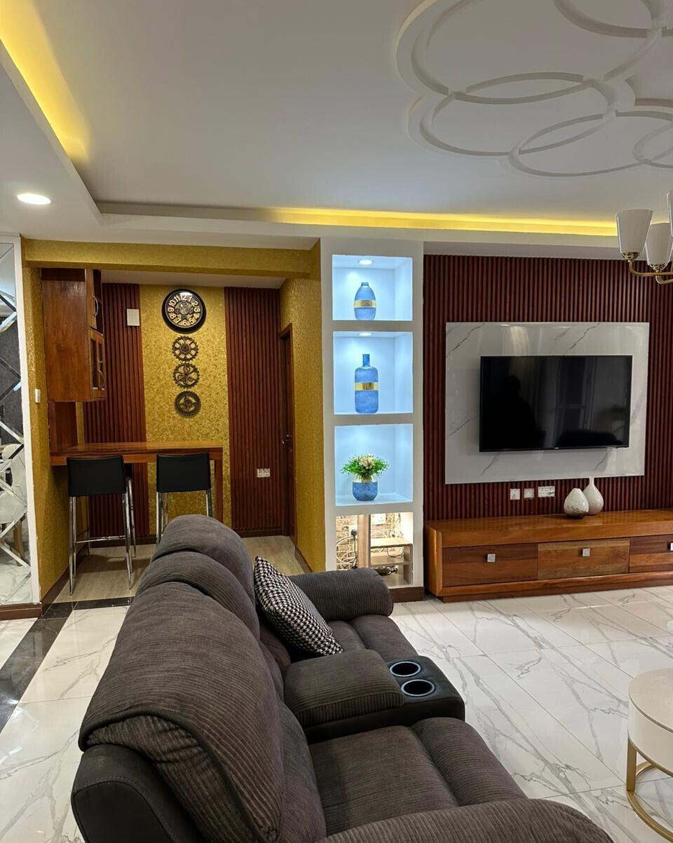 4BR All-Ensuite Duplex with Heated Pool & Sauna - Kilimani