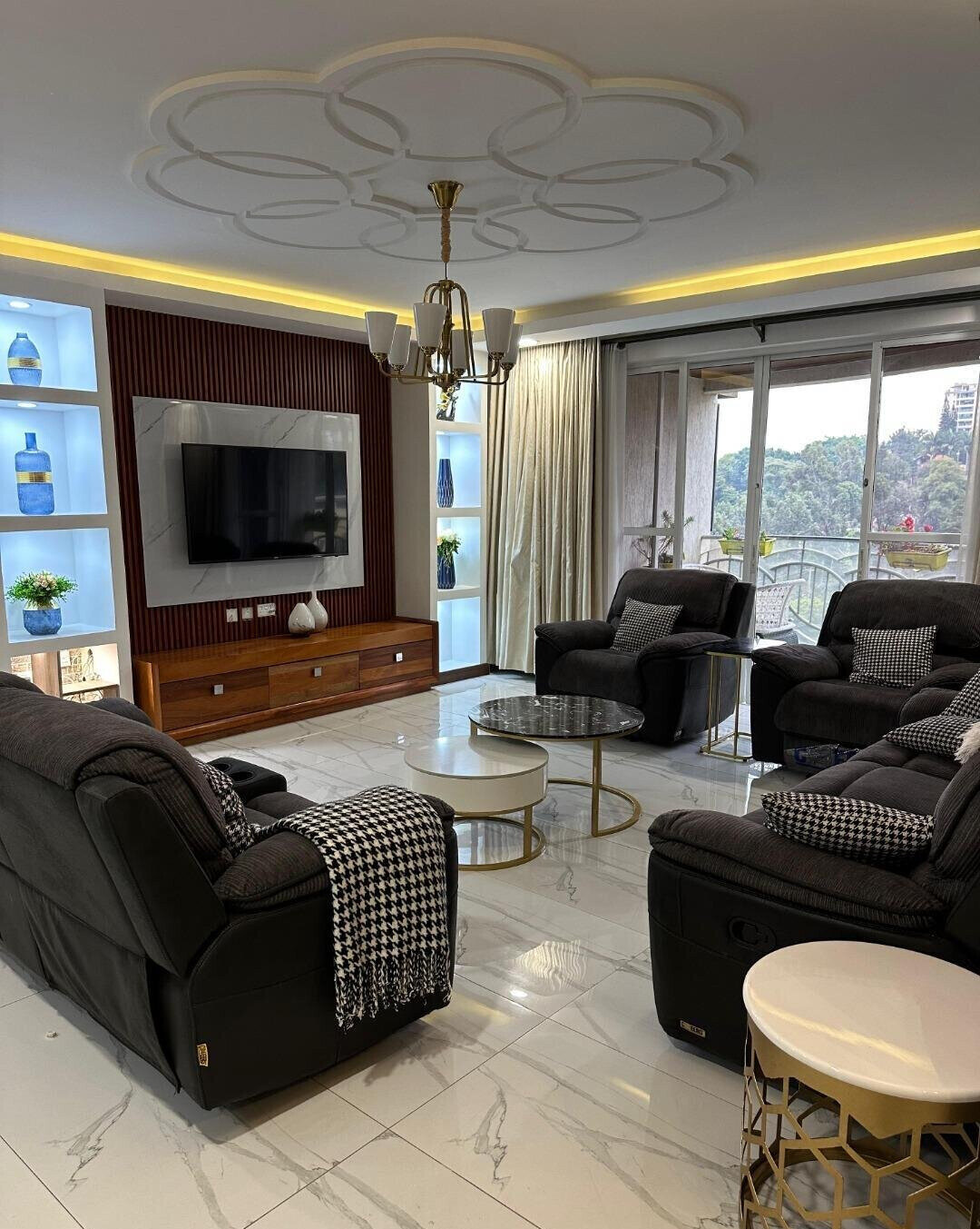 4BR All-Ensuite Duplex with Heated Pool & Sauna - Kilimani