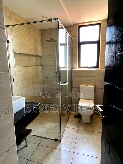 3bdrm Apartment in Parklands for sale - Image 9