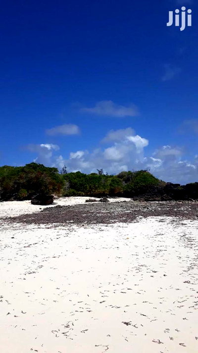 For Sale 5 Acres Beach Land Malindi - Image 1