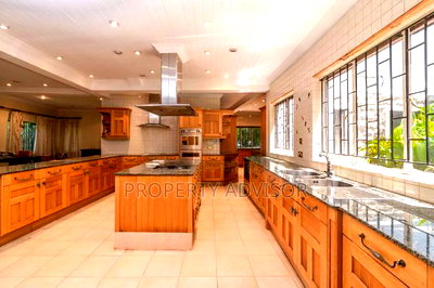 5bdrm House in Kiambu Road, Nairobi Central for sale - Image 11