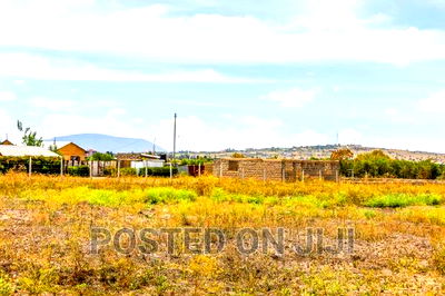 Plots With Ready Title - Image 1