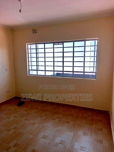 4bdrm Bungalow in Ngong Town for rent - Image 8