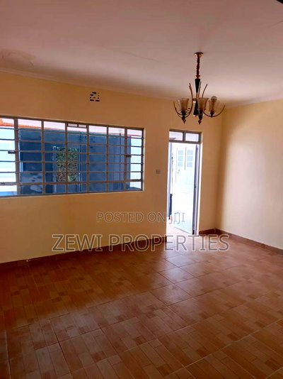 4bdrm Bungalow in Ngong Town for rent - Image 3