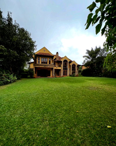 0.16 Acre Plot with 4BR House for Rent