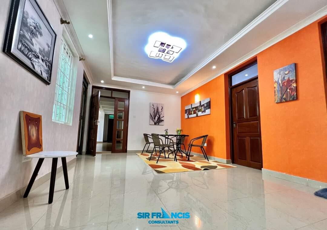 5BR Townhouse with DSQ & Huge Balconies - Syokimau