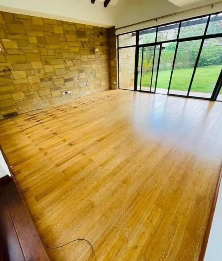 4-Ensuite Villa with DSQ & Clubhouse Gym-Pool – Karen