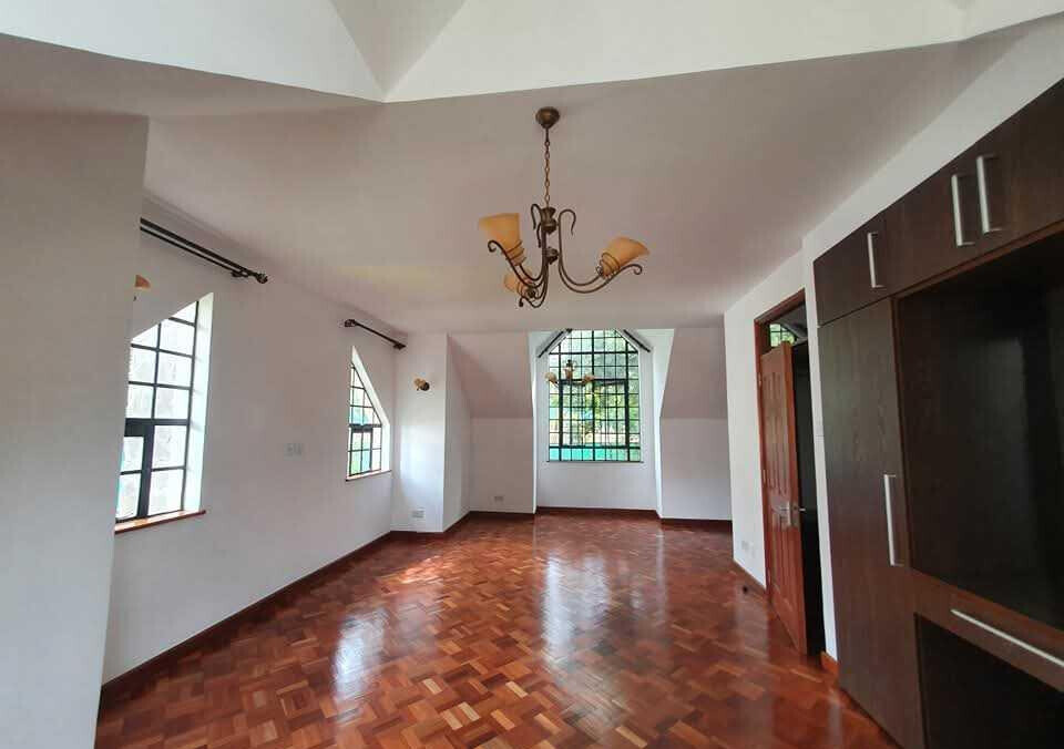 4-Ensuite Villa in Exclusive 6-Home Gated Community - Lavington