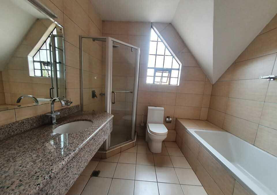 4-Ensuite Villa in Exclusive 6-Home Gated Community - Lavington