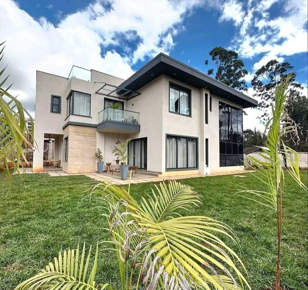 4BR All-Ensuite Townhouse with Pool & Clubhouse - Loresho